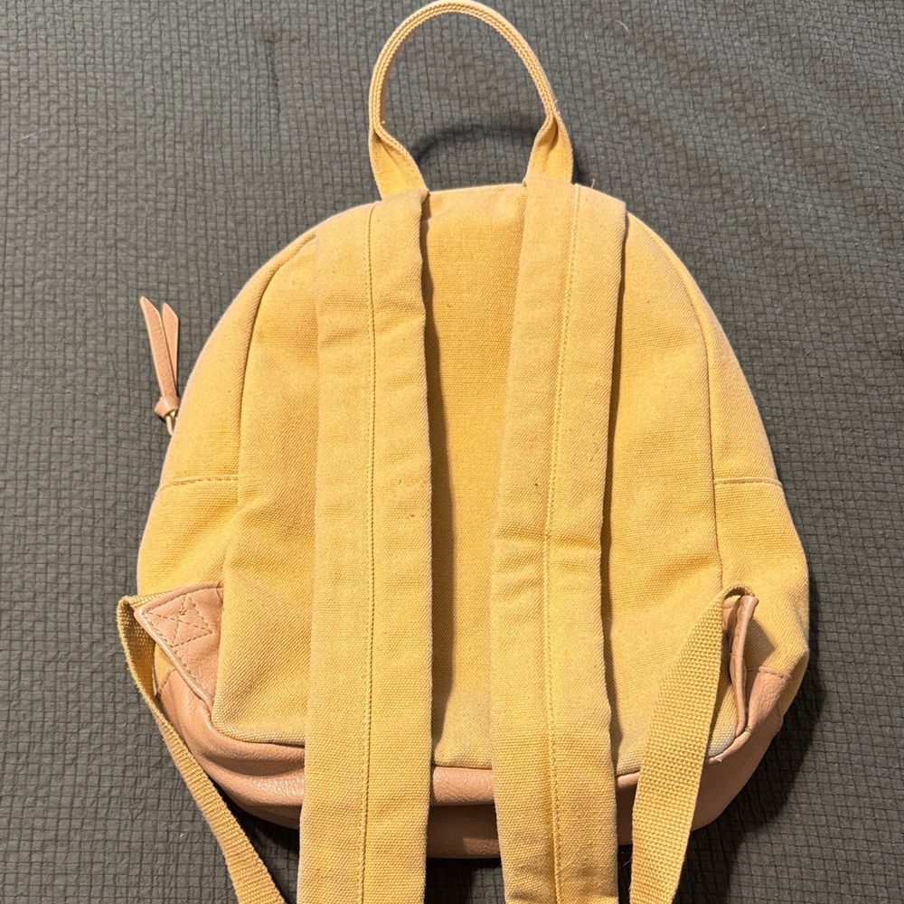 Universal Thread Mini Yellow And Tan Backpack - image 2